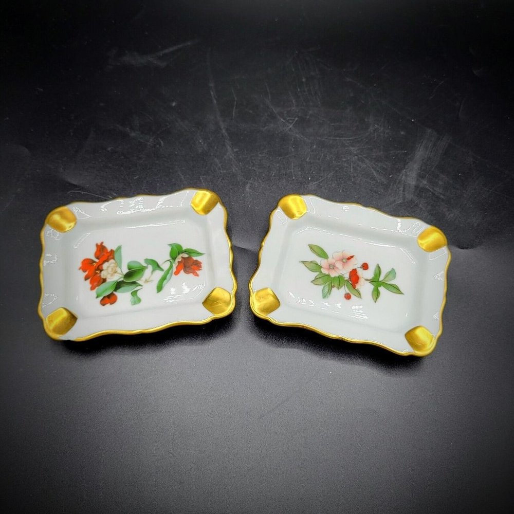 Tharaud Limoges France Pair Of Vintage Flower And Gold Gild Ashtrays Or Trinket